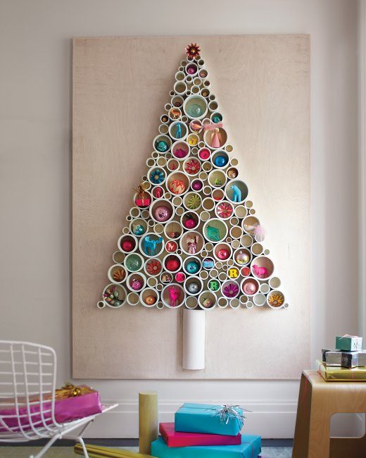 Need some Christmas Handmade inspiration. Find it with these 10 Clever Christmas Decor options - Tipsaholic, #Christmas, #decor, #holidays, #christmasdecor, #decorations, #Handmade