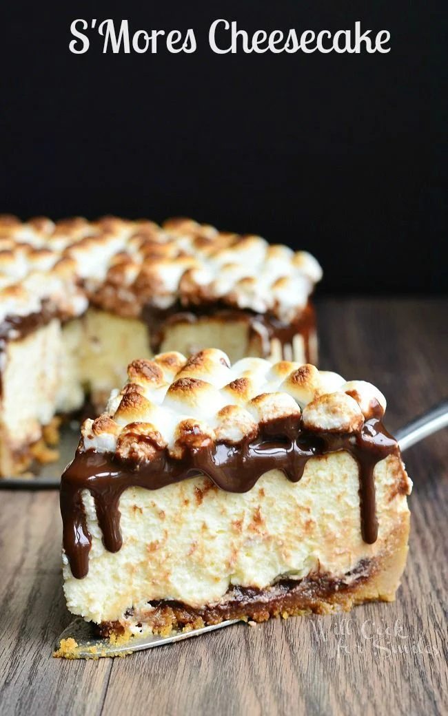 You don't have to go camping to enjoy the delicious flavor of s'mores. Get cooking with these 10 delicious s'mores inspired desserts! 10 Delicious S'mores Inspired Desserts via @ti