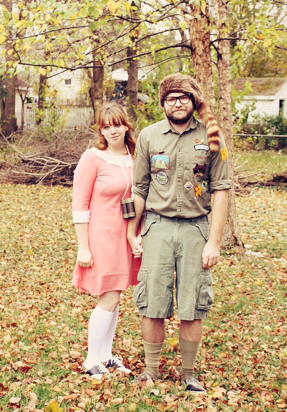 Dress up with your significant other this year! Here are 12 Handmade Halloween Costumes for Couples