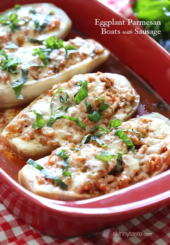 Looking for new ways to cook eggplant that will please everyone at your dinner table? Here are 10 yummy eggplant recipes for you to try via @tipsaholic #eggplant #recipes #health #