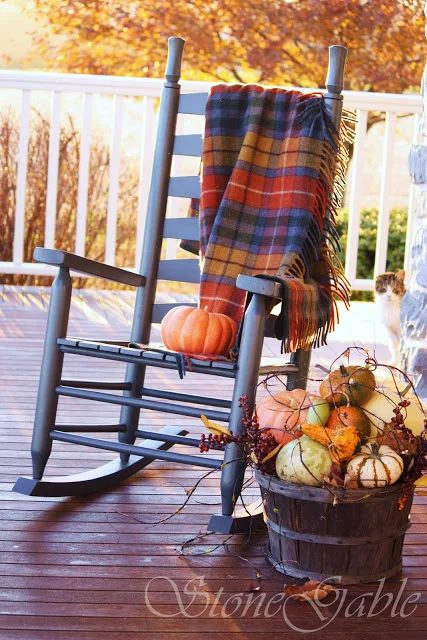 Get creative with your porch for fall. I can't wait to try some of these solid and straightforward options. 10 Front Porch Decor options for Fall via tipsaholic.com