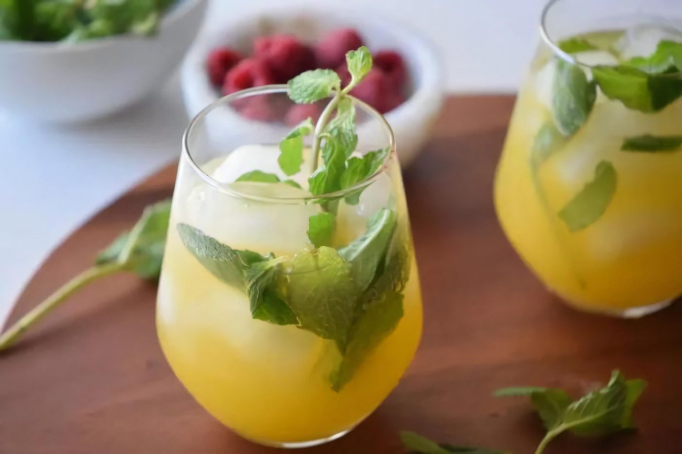 Mango Spritzer 084112