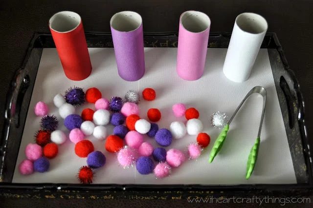 There are lots of great projects and crafts you can do with your kids around Valentine's Day. 10 Fun Valentine Activities for Kids - tipsaholic, #valentine, #valentine's #valentine