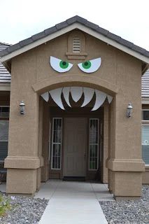 Fanged monster front door option