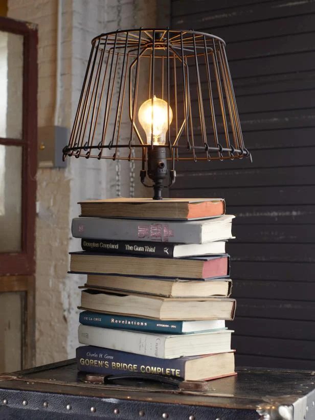 Instead of searching endlessly for the well fitted lamp for your space, why not make one? Here are 10 Handmade lamps that will inspire you to create your own! 10 Inspiring Handmade