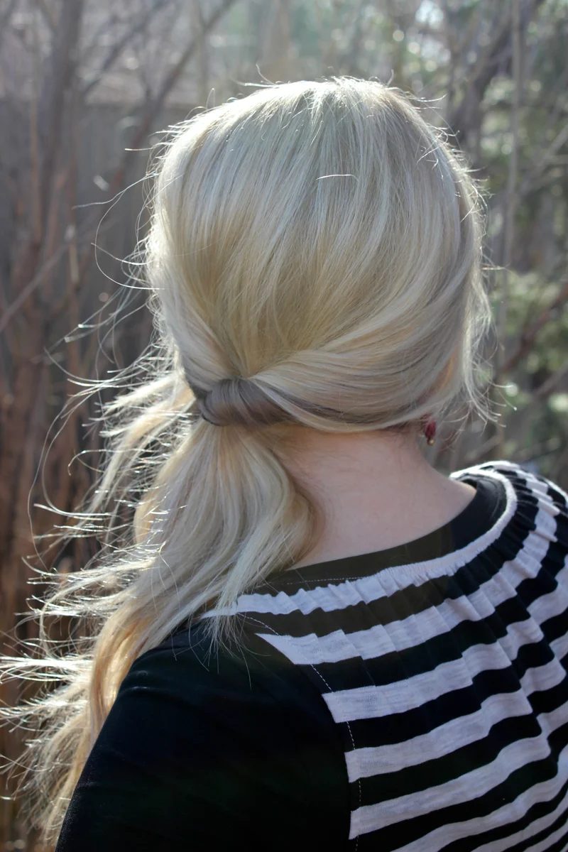 Not every morning can be spent drying and curling your hair. look at these 10 straightforward lazy day hairstyles for hair that works even when you don't want to. 10 Lazy Day Hairs
