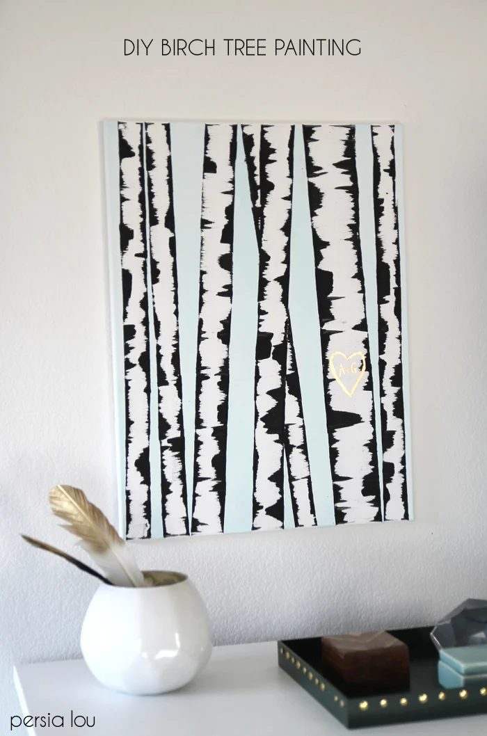 Create a home that really represents you, your family, and your style by trying a few of these personalized wall art Handmade projects. 10 Personalized Wall Art DIYs ~ Tipsaholic.c