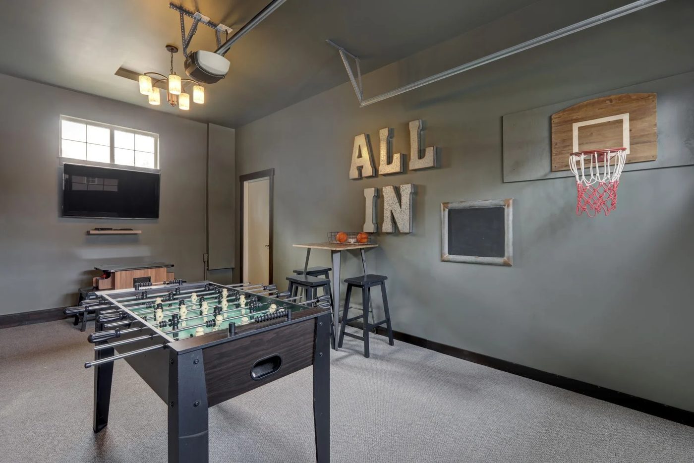 Garage Entertainment Area