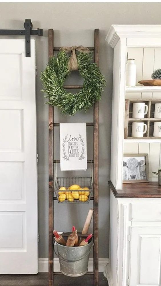 10 Ways to Decorate a Wooden Blanket Ladder