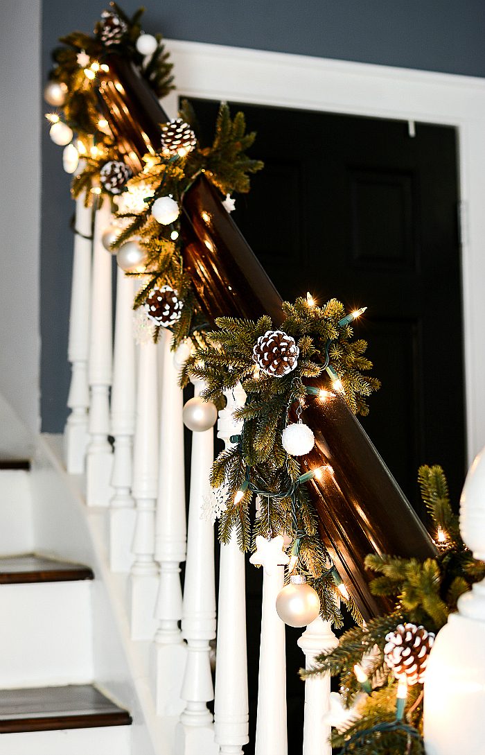 Christmas Decorating options Neutral Burlap White Navy Rustic ENTRY @It All Started With Paint 3 Of 16