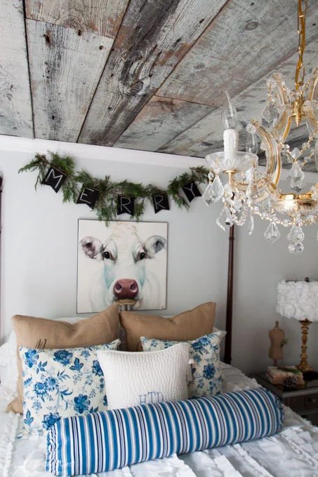 Christmas Decor Heathered Nest Holiday Guest Room 72