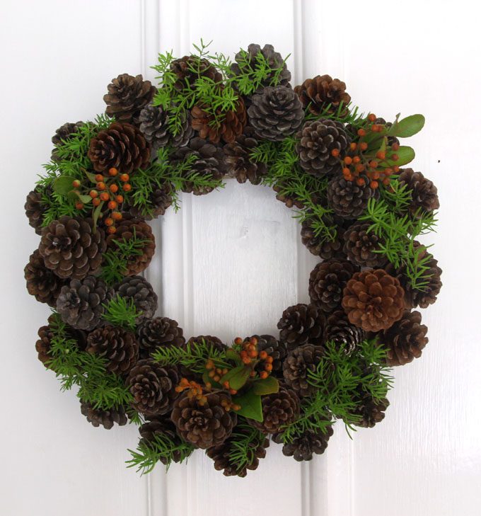 Handmade Pinecone Wreath Apieceofrainbowblog 9