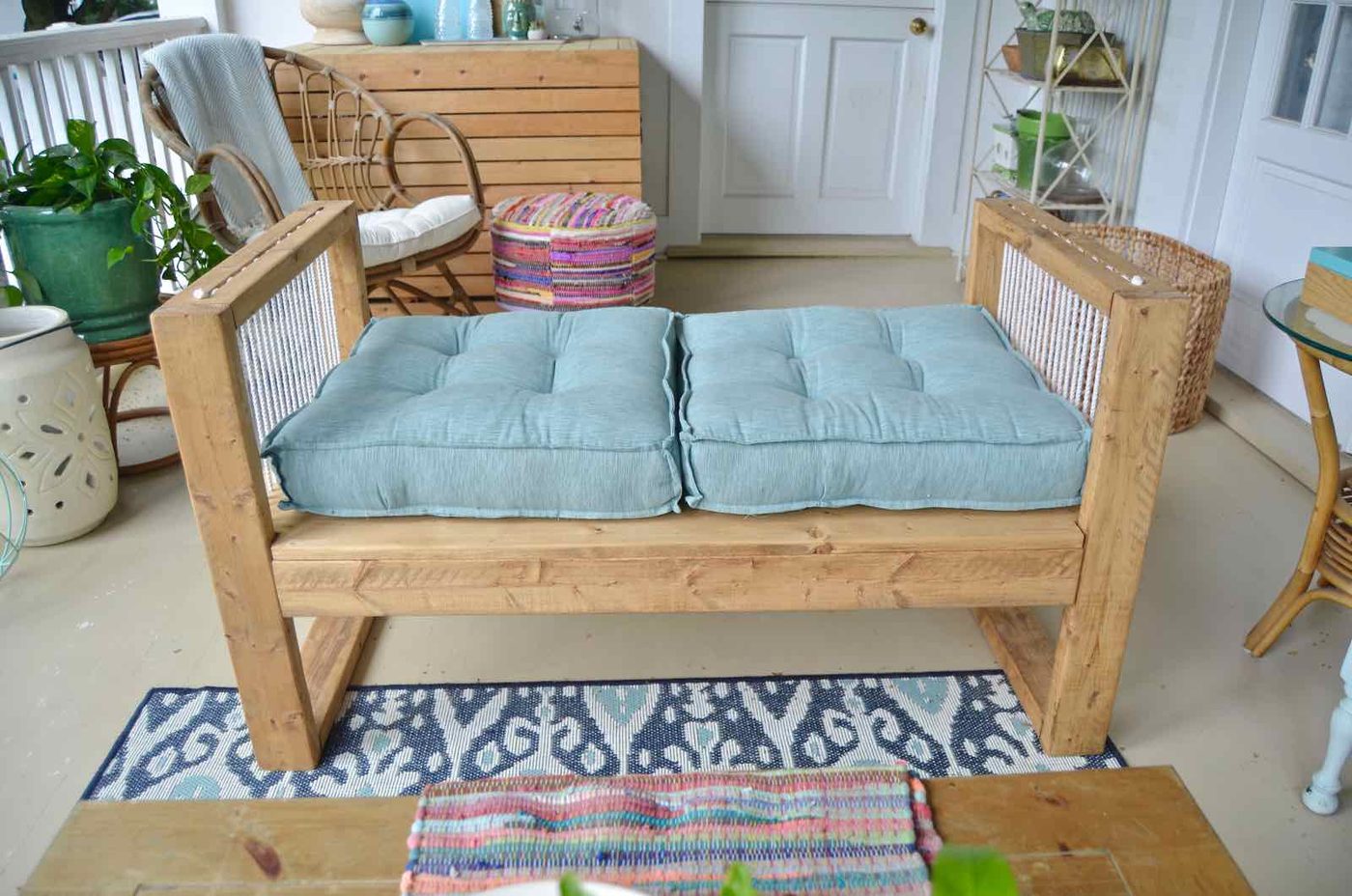 MCM Bench With Rope And 2x4 20