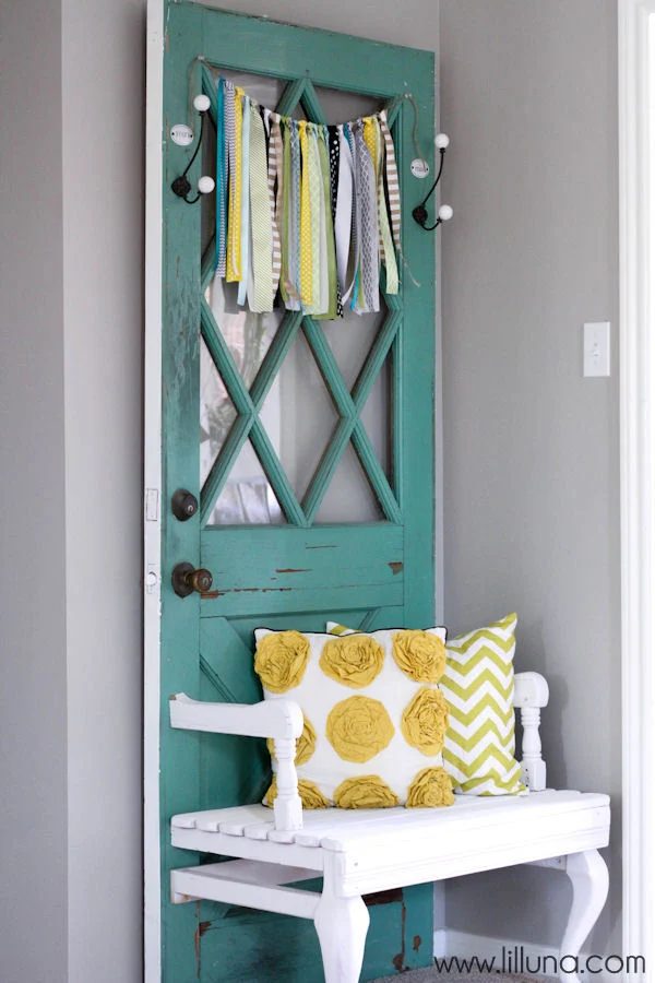 door-bench-lil-luna