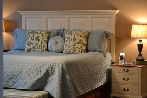 door-headboard-infarrantly-creative