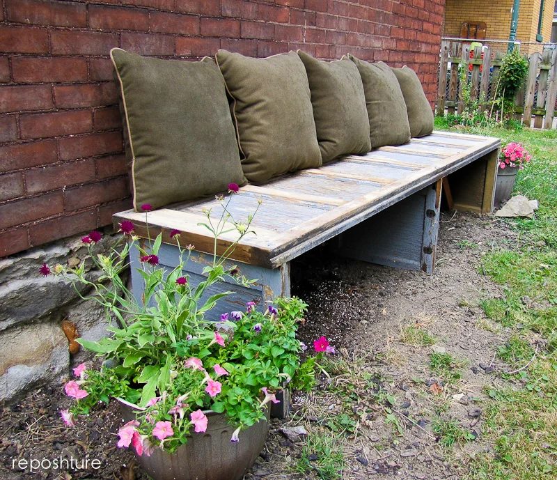 garage-door-bench-reposhture