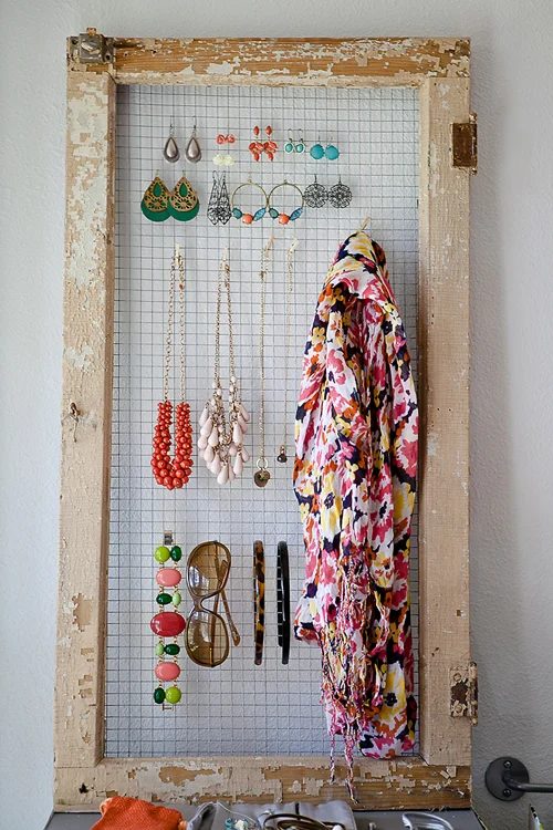 accessory-organizer-brit-co