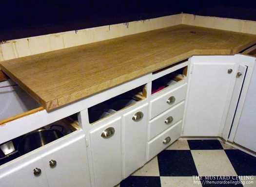 installing solid wood countertops made from old doors, The Mustard Ceiling on @Bekob