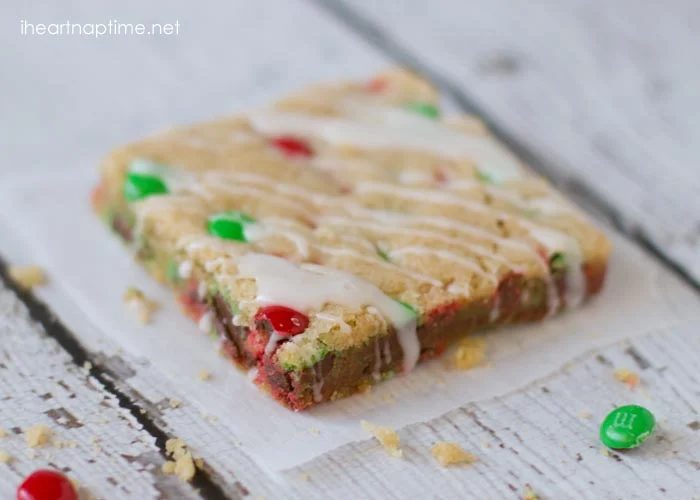 Looking for a fun and festive dessert to take to a holiday party or share with some friends? Look no further here are 11 Delicious Holiday Treat Recipes featured on Bekob.com