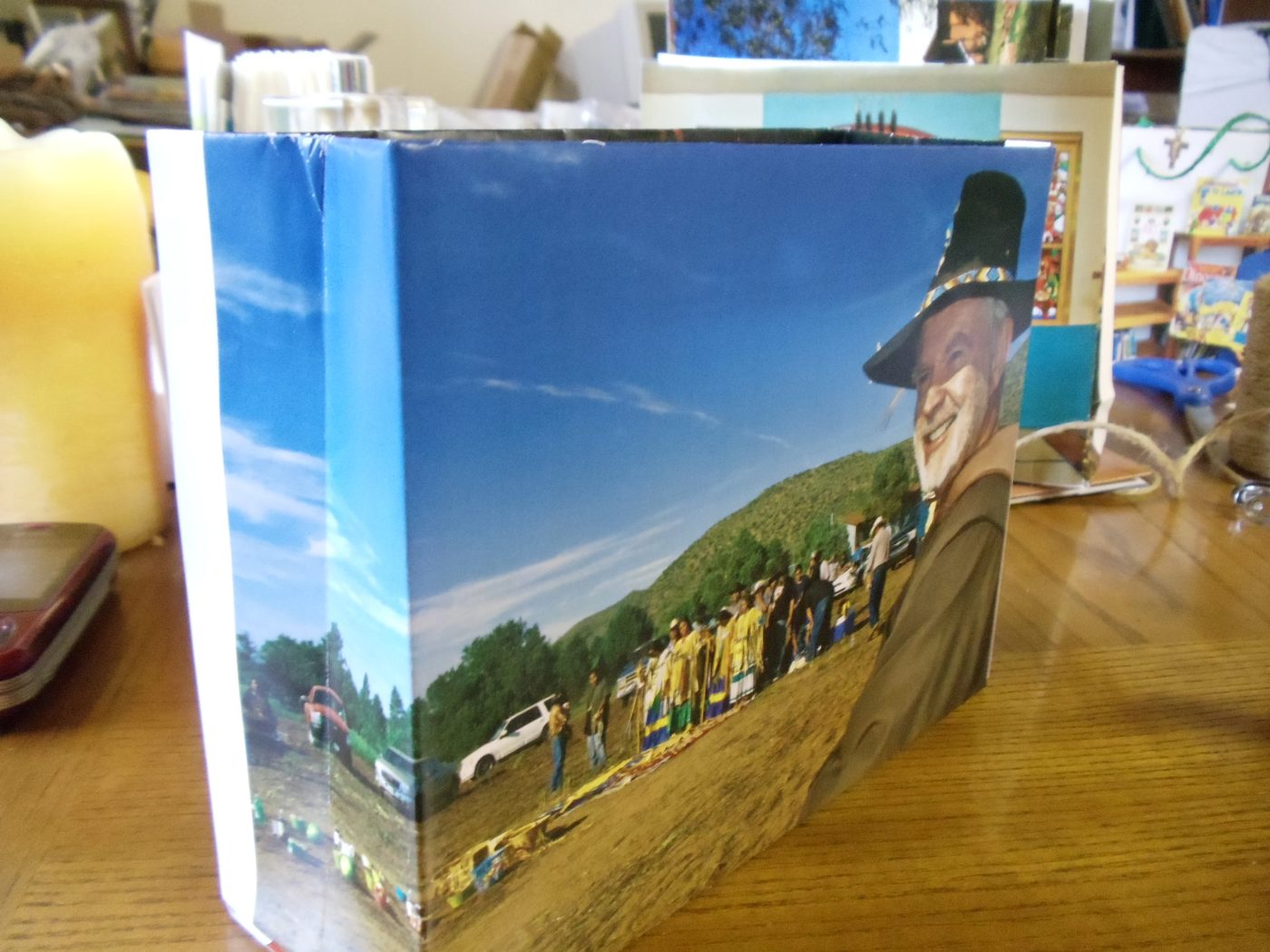 Make gift bags using old calendar pages.