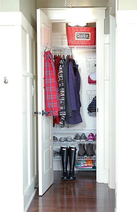 Is your coat closet small and cluttered? Turn your messy coat closet into an organized space with the help of these 11 coat closet options! 11 Ways to Upgrade Your Coat Closet via 