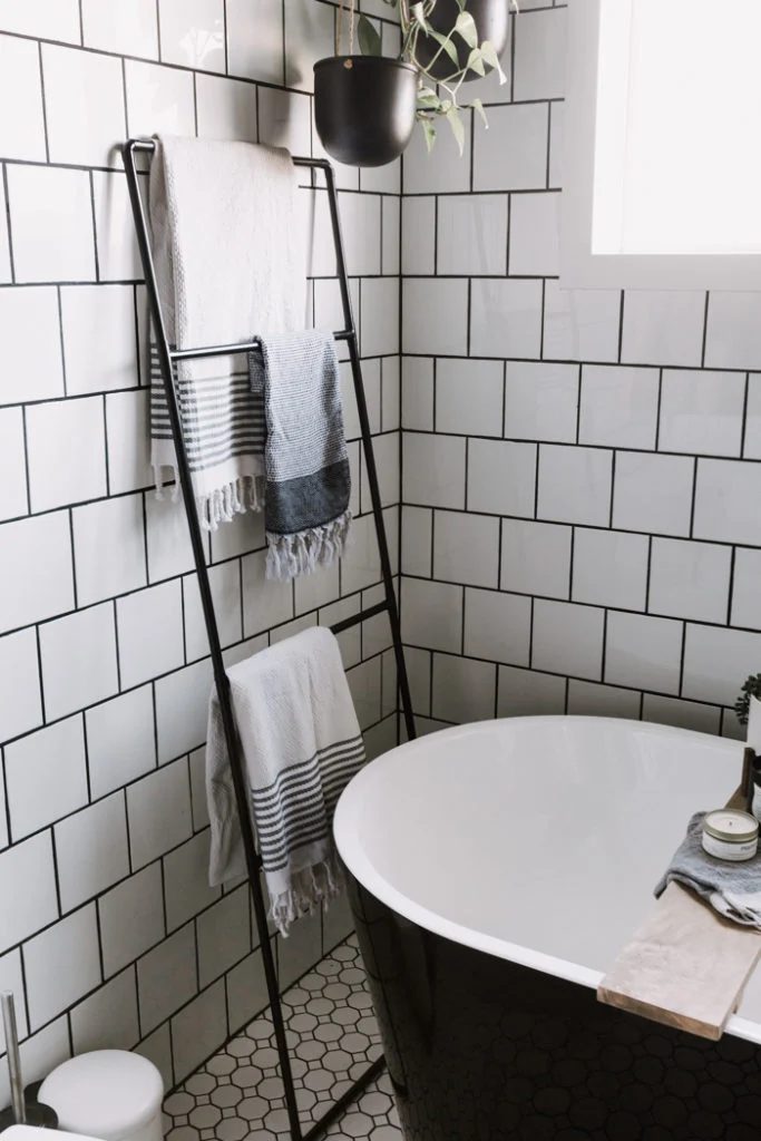 Diy Metal Towel Ladder Blanket Ladder By Freestanding Tub, Love Create Celebrate