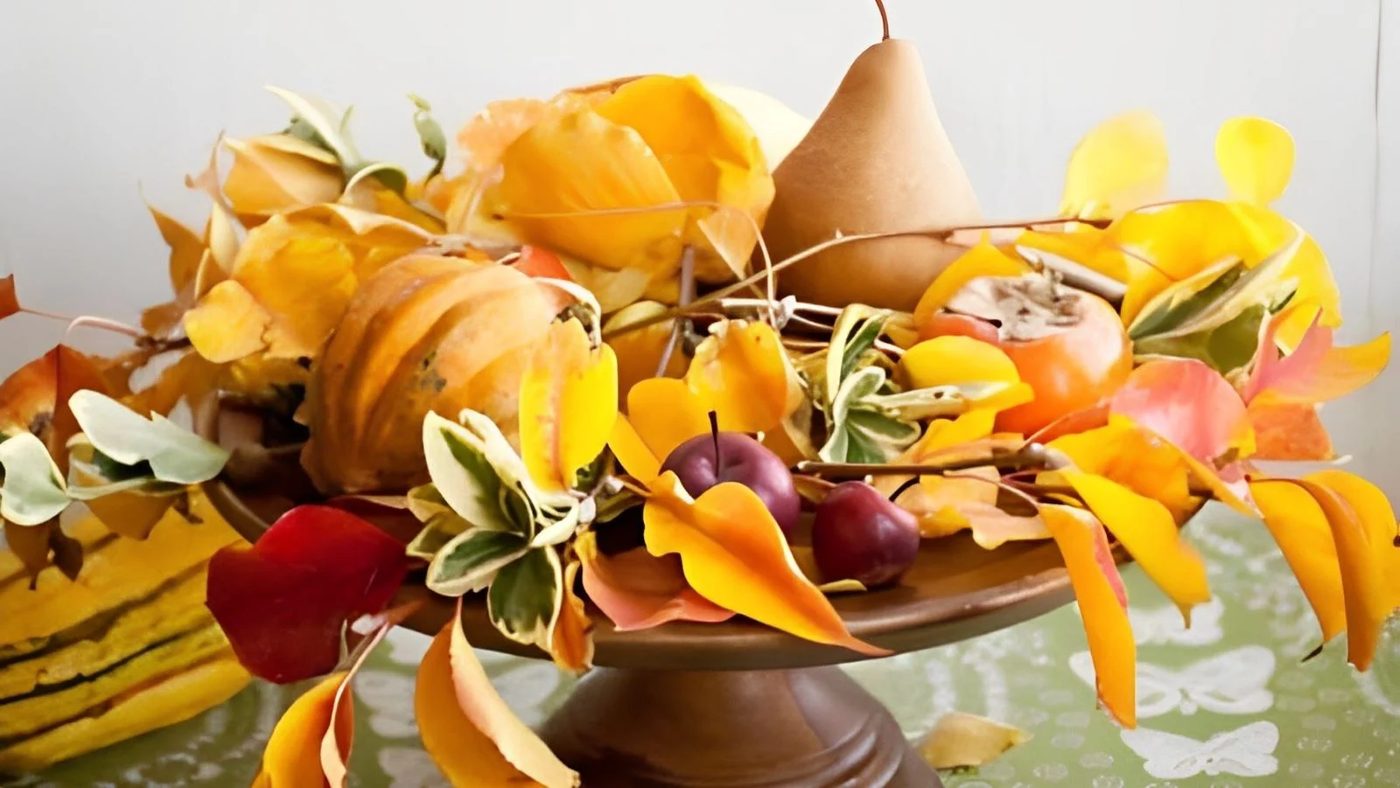 Feature Image 16 Thanksgiving Centerpieces Bekob 450x352 (1)