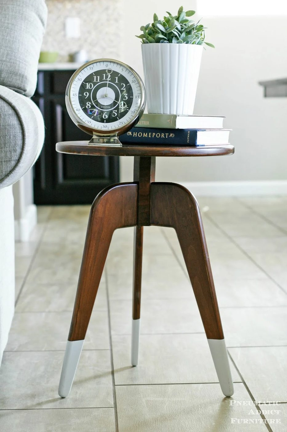 modern end table built with ONE board, Pneumatic Addict