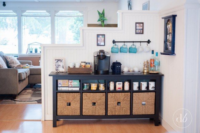 Love coffee? Create a fabulous coffee bar in your home! Here are 13 great options for an organized, functional, and striking home coffee bar! 13 options for a Home Coffee Bar via t