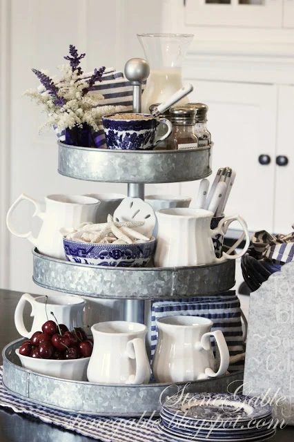 Love coffee? Create a fabulous coffee bar in your home! Here are 13 great options for an organized, functional, and striking home coffee bar! 13 options for a Home Coffee Bar via t