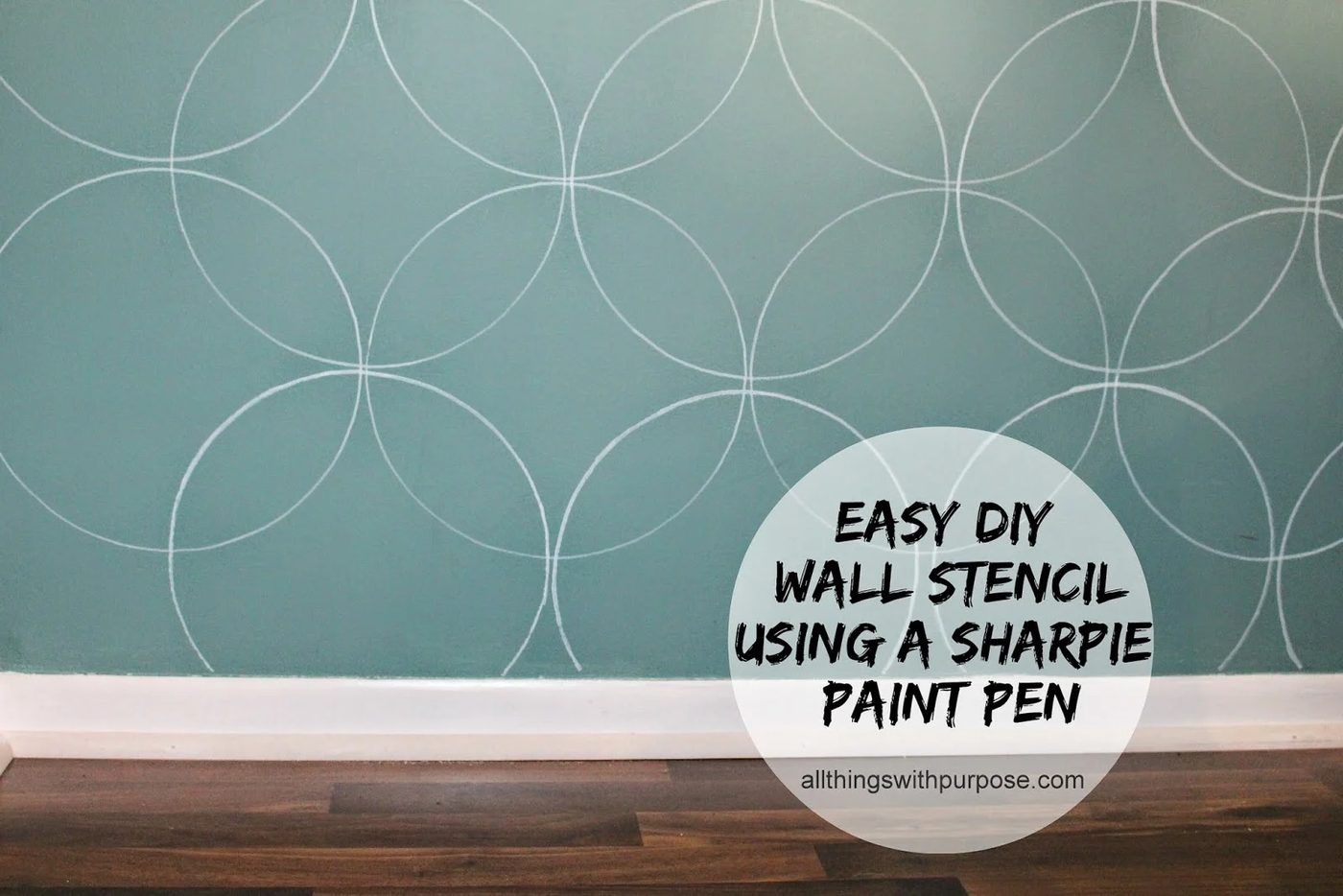Get a fun interior look by using paint pens and one of our 15 memorable Handmade Sharpie Walls featured on Bekob.com