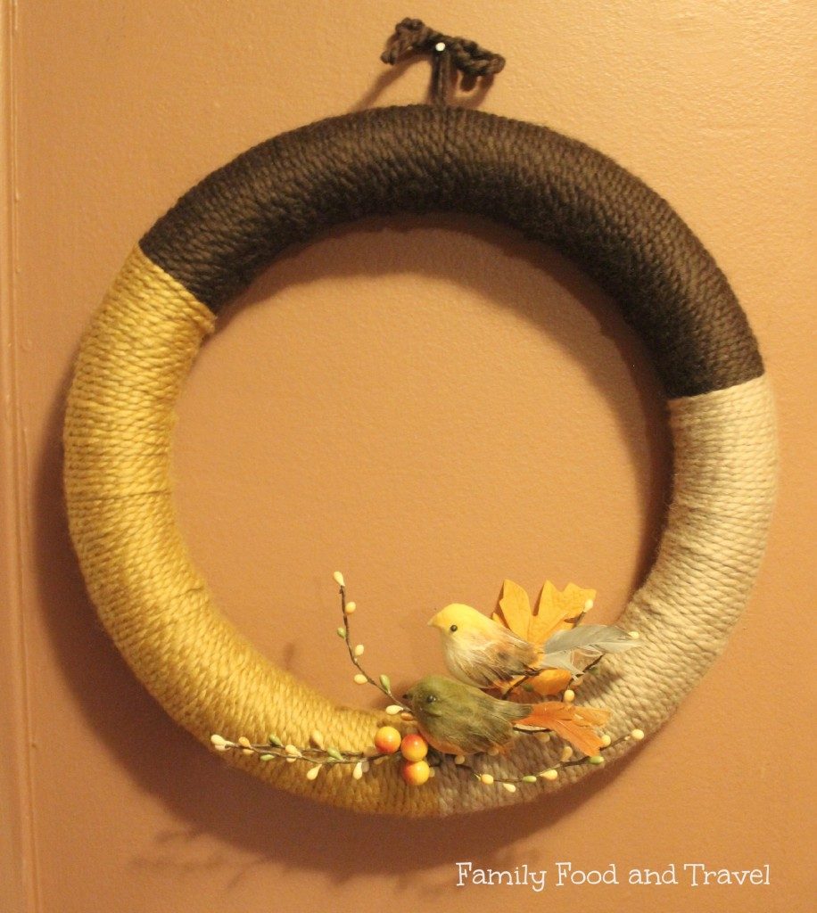 Handmade wrapped fall wreath option from Family Food And Travel on Bekob. #Bekob #fallwreathideas
