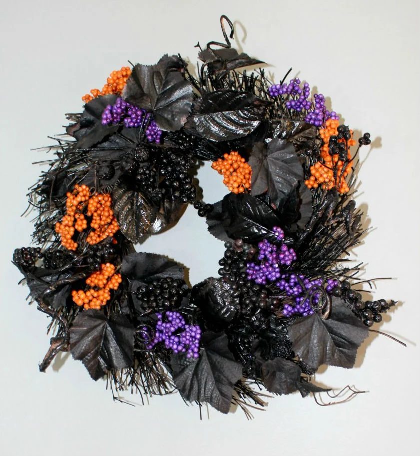Try one of these 15 Handmade Fall Wreath options featured on Bekob.com