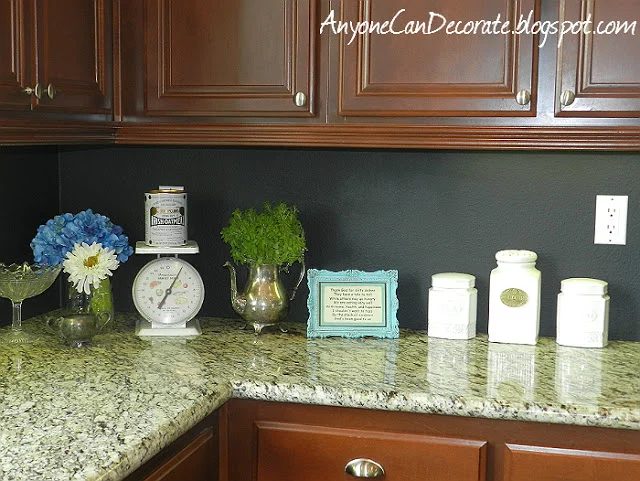 In need of a new kitchen backsplash but don’t want to spend a lot of money or time? Here are 15 solid Handmade kitchen backsplash options you can try! 15 Handmade Kitchen Backsplas