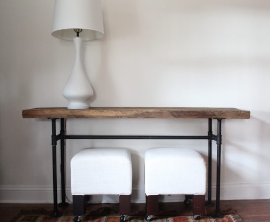 Metal plumbing pipes can be used to build many memorable things, from a clothes rack to a canopy bed! 15 Fabulous Handmade Plumbing Pipe Projects via tipsaholic.com #plumbingpipe #