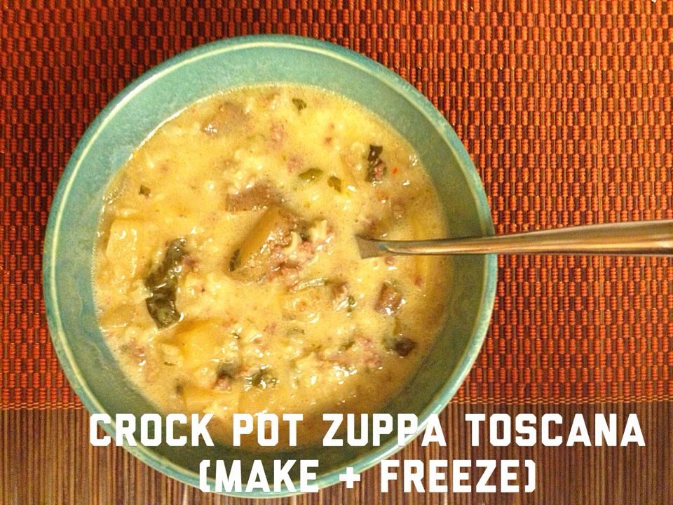 Feeling cold during the fall and winter seasons? Warm up your tummy with a delicious soup! Try all of these 15 great soup recipes during this cold season via @tipsaholic #soups #re