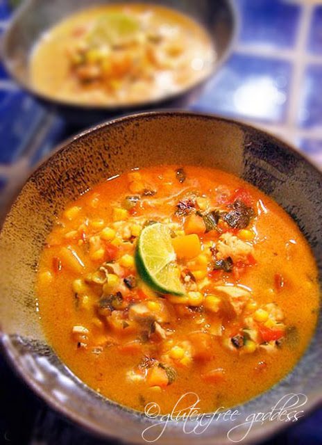 Feeling cold during the fall and winter seasons? Warm up your tummy with a delicious soup! Try all of these 15 great soup recipes during this cold season via @tipsaholic #soups #re
