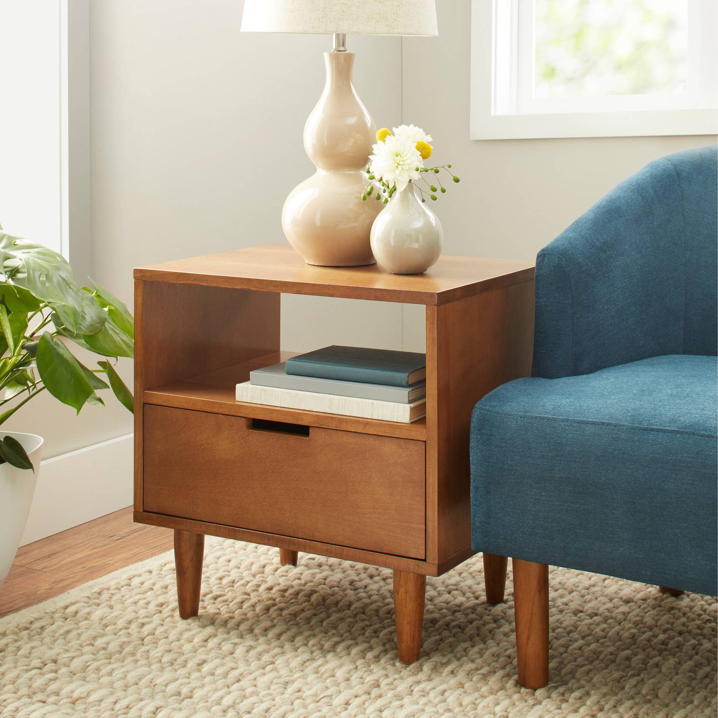 BHG Flynn Side Table