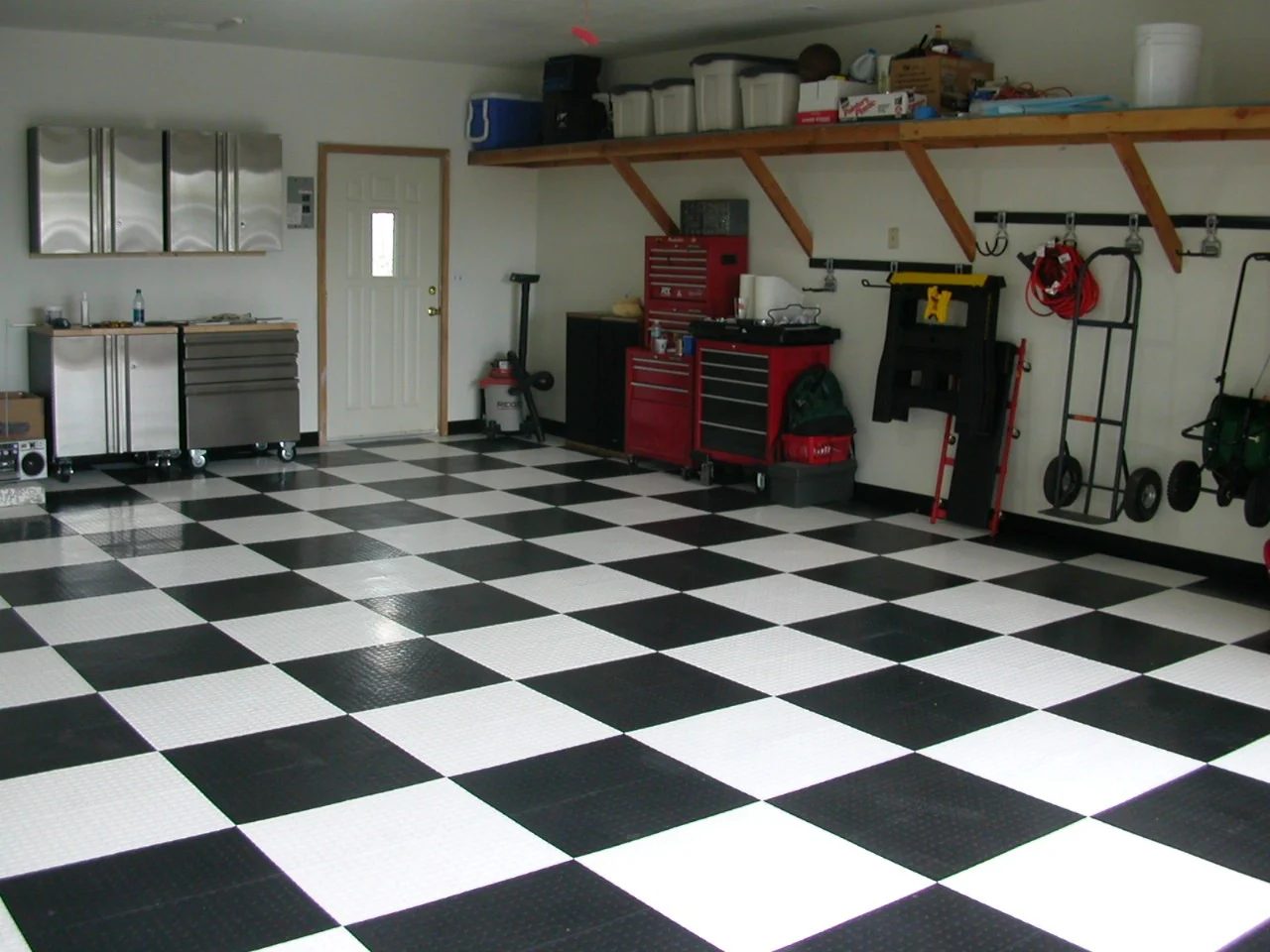 garage-flooring-modutile