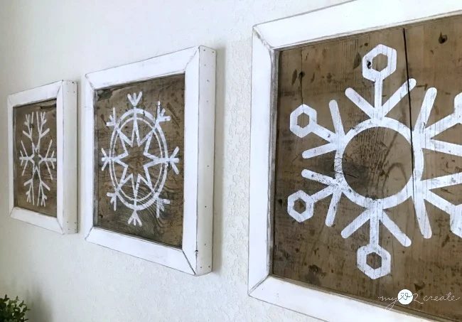 Mylove2create Reversible Snowflake Wall Art