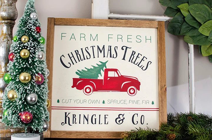 Unoriginalmom Reversible Christmas Farmhouse Sign