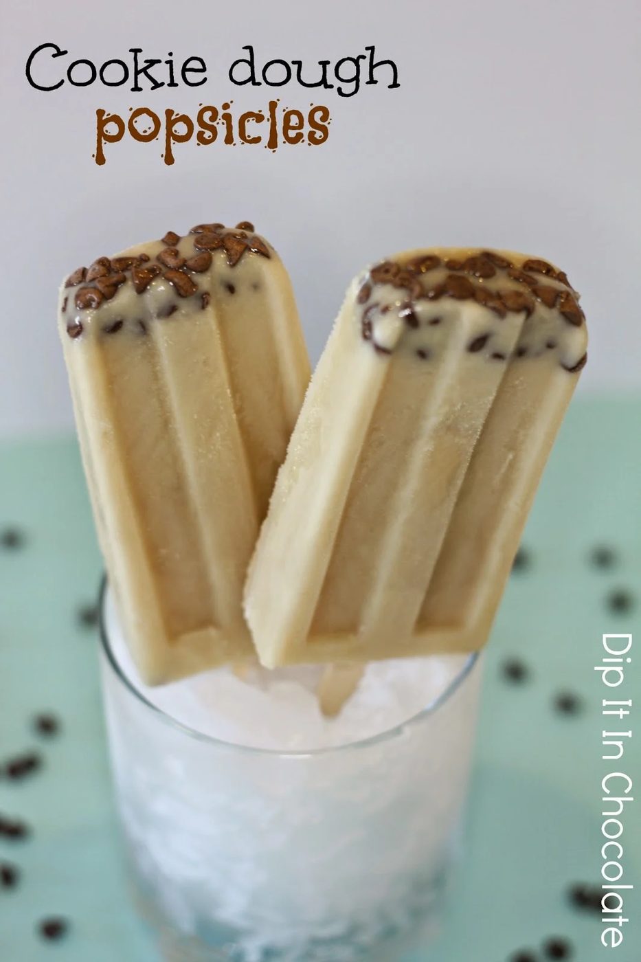 Take your love of chocolate chip cookie dough to the next level with these 16 recipes for cookie dough desserts. 16 Ways to Eat Chocolate Chip Cookie Dough ~ Tipsaholic.com #recipe