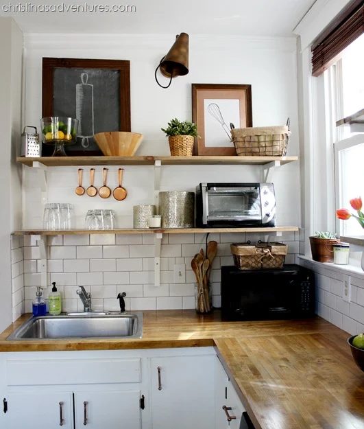 Give your pantry a chance to shine in your home by redesigning with some inspiration from these examples of stylish kitchen storage. 19 Examples of Stylish Kitchen Storage ~ Tipsah