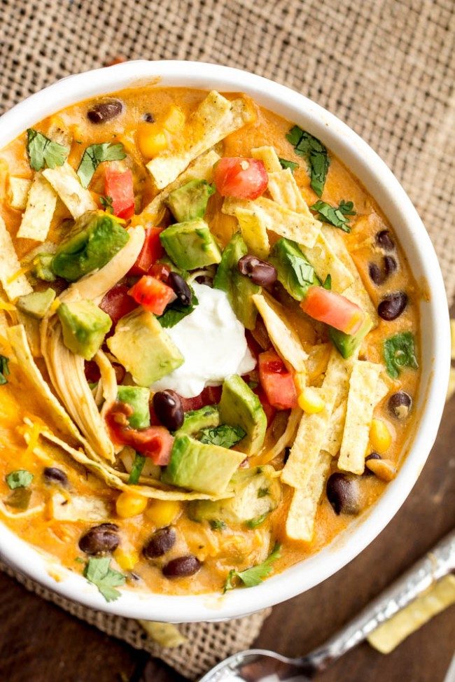 foodieaholic-chicken-fajita-soup-the-recipe-critic