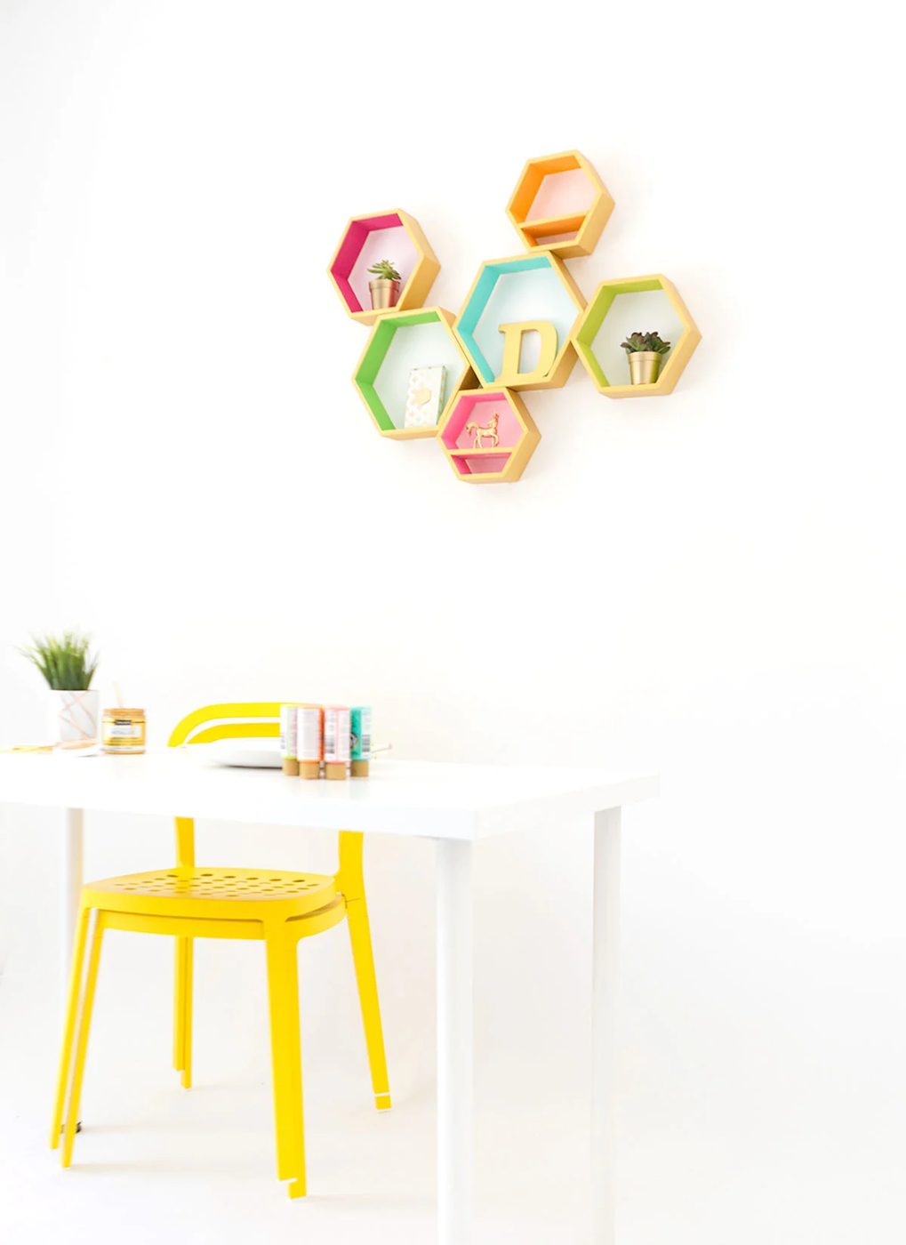 Handmade Shelving Damask Love