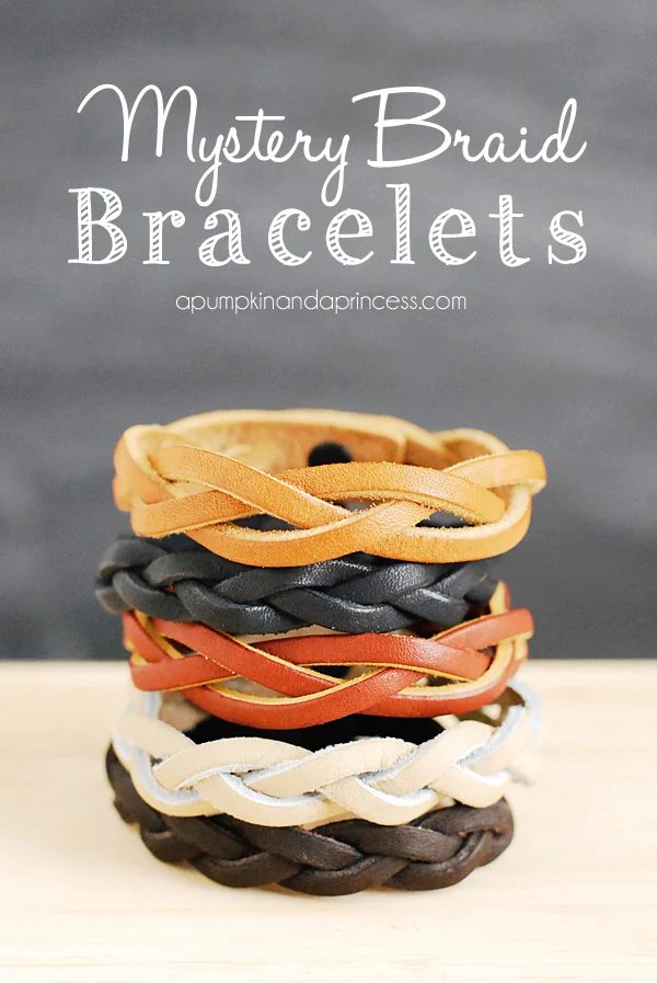 Find the well fitted stocking stuffers for teens and tweens without breaking the bank. Plus some are ones you can make yourself. 20 Cool Handmade Stocking Stuffers for Tweens & Tee