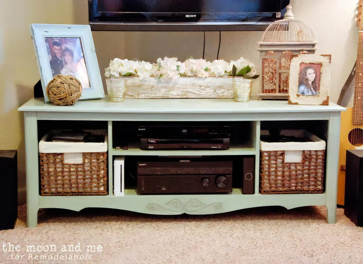 Revamped Entertainment Center Is Now A Flat Screen Tv Console The Moon And Me On Bekob 061130