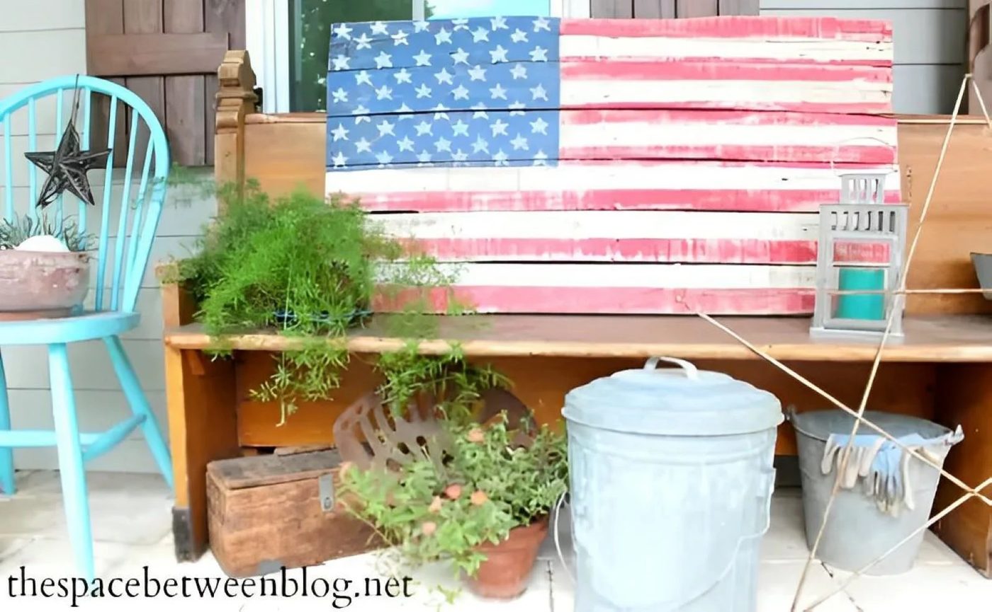 Pallet Flag On Porch (1)