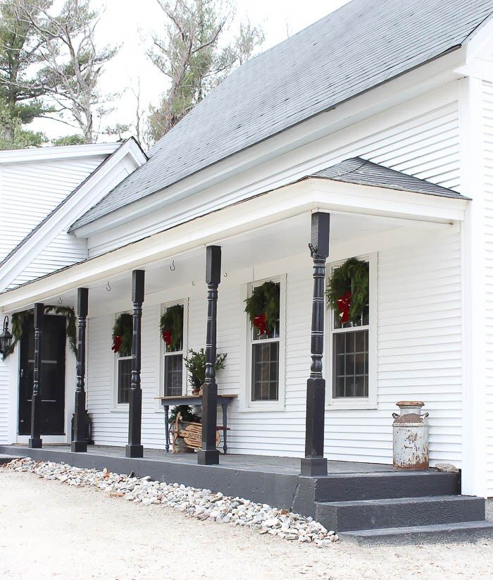 Add Some Holiday Cheer To The Entry Of Your Home With One Of These 20 Festive Christmas Porches You'll Love Featured On Bekob.com