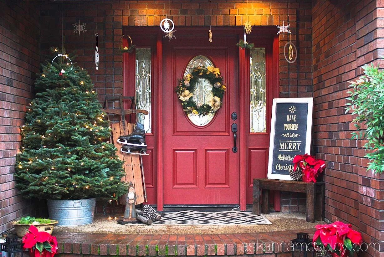 Add Some Holiday Cheer To The Entry Of Your Home With One Of These 20 Festive Christmas Porches You'll Love Featured On Bekob.com